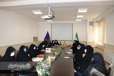 اختتامیه آموزش روخوانی و روانخوانی قرآن کریم در حوزه علمیه خواهران