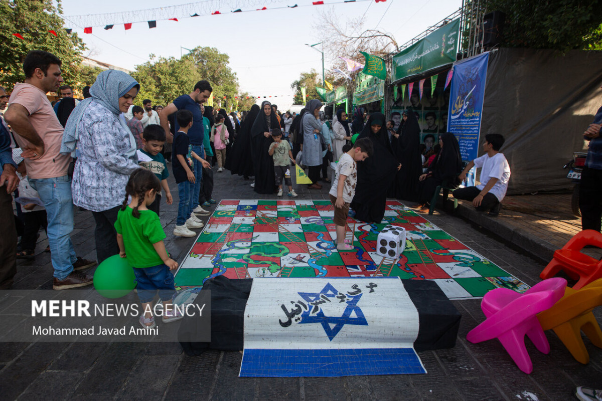 数公里长的古迪尔游行在各省举行