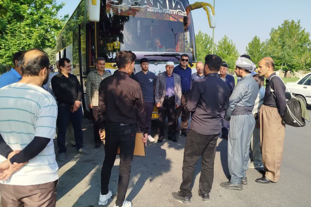 اهل سنت ارومیه برای تشییع رهبر شهید انقلاب اعزام شدند