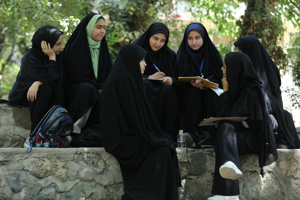 ما فرزندان شهید سلیمانی هستیم