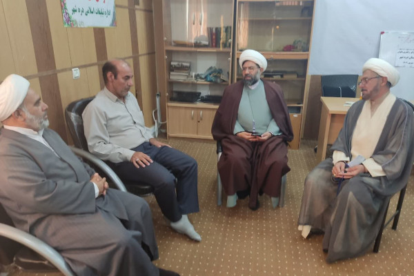 برگزاری نشست هم اندیشی پرسنل ادارات تبلیغات اسلامی شهرستانهای دره شهر و بدره