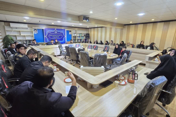 نشست فعالین رسانه، فضای مجازی و جهادتبیین در یاسوج برگزار شد