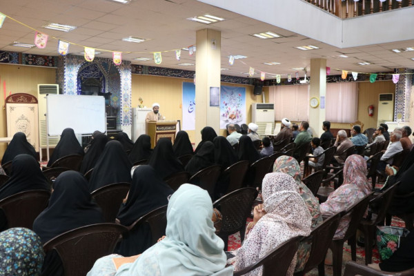 هیئات و مداحان در جذب نسل جدید به معارف دینی نقش تعیین کننده ایفا کنند