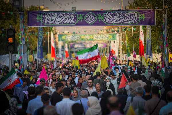 غدیر سرخ ایران