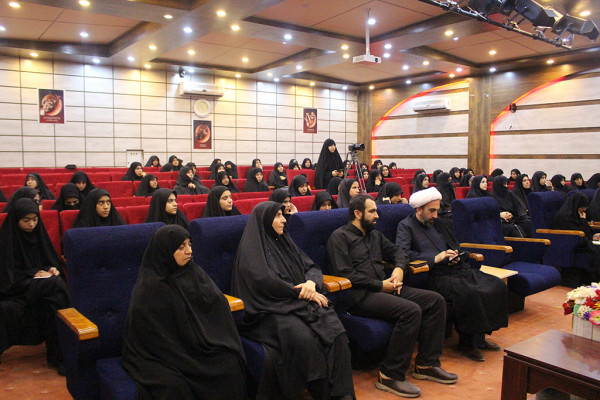 حضور مدیر مرکز راهبری و هماهنگی بانوان سازمان تبلیغات اسلامی در استان ایلام