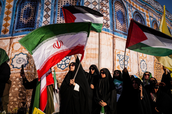 长达数公里的古迪尔游行