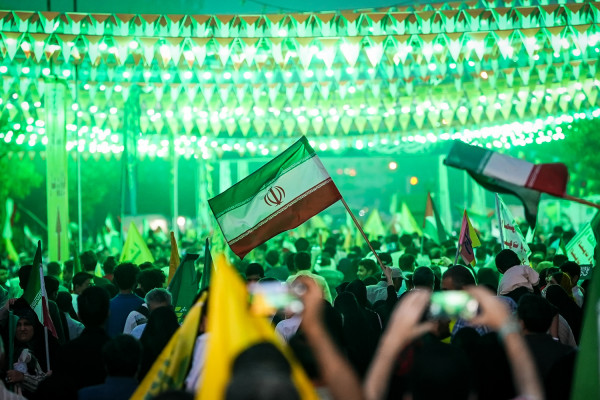 长达数公里的古迪尔游行