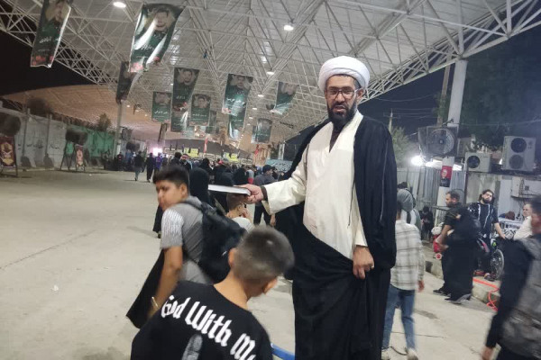 خدمت رسانی مبلغین و پرسنل اداره تبلیغات اسلامی شهرستان دره شهر در مرز بین المللی مهران
