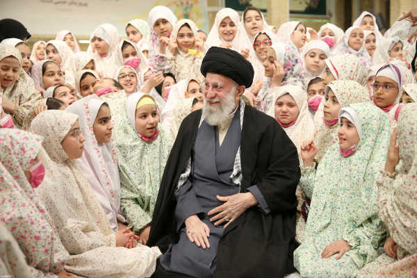 "Celebración de los Ángeles" con la presencia del Líder Supremo