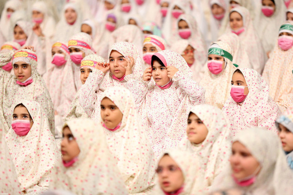 "חגיגת המלאכיות" בנוכחות המנהיג העליון