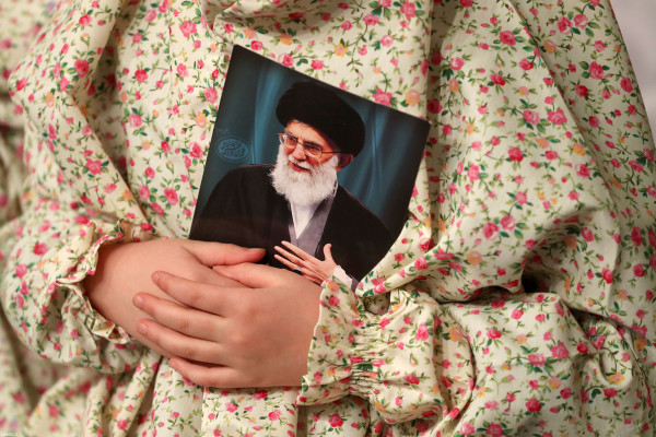 "فرشتوں کی تقریب" رہبر انقلاب کی موجودگی میں