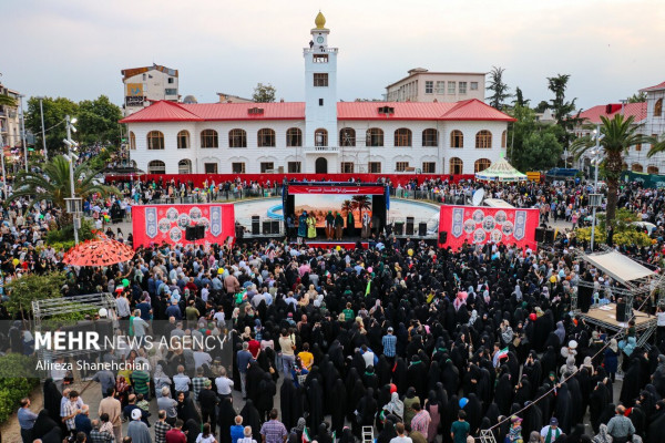 数公里长的古迪尔游行在各省举行