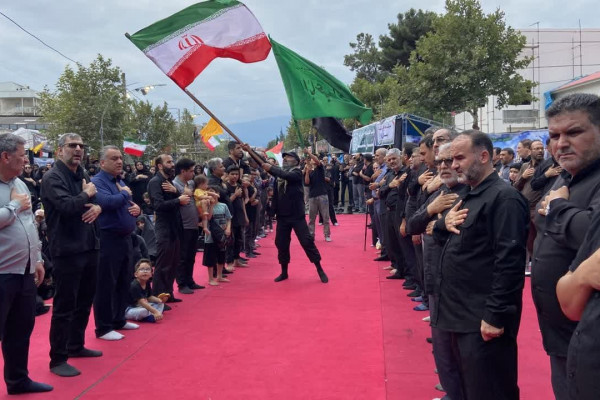 گلستان | اجتماع متمرکز دلدادگان اربعین حسینی در گرگان برگزار شد
