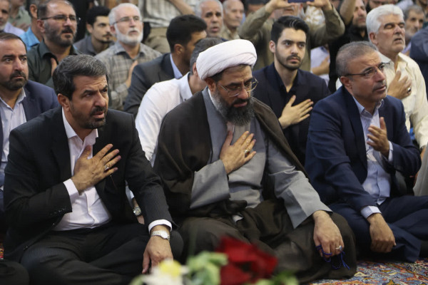 همایش سیره‌سرایان اهل بیت(ع) با هدف پاسداشت فرهنگ و شعائر حسینی و تجلیل از هیئت‌های مذهبی و پیرغلامان حسینی، همدان برگزار شد