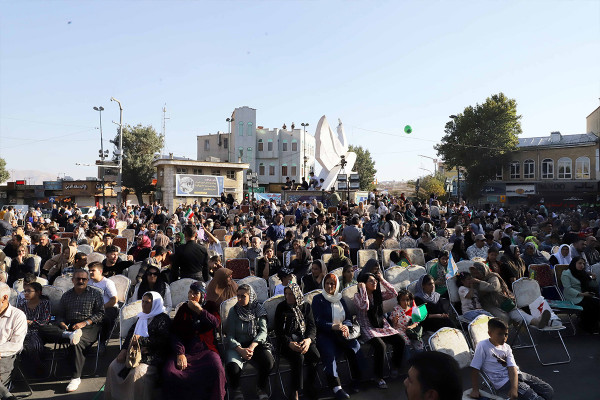 جشن مهمانی امت احمد(ص) در سنندج