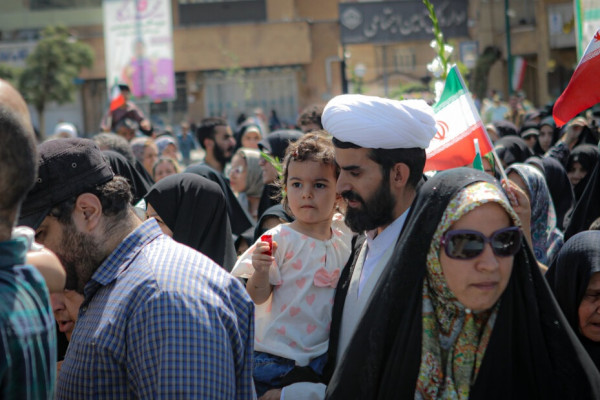 شادپیمایی بزرگ خانوادگی امت احمد(ص) در دیار الوند
