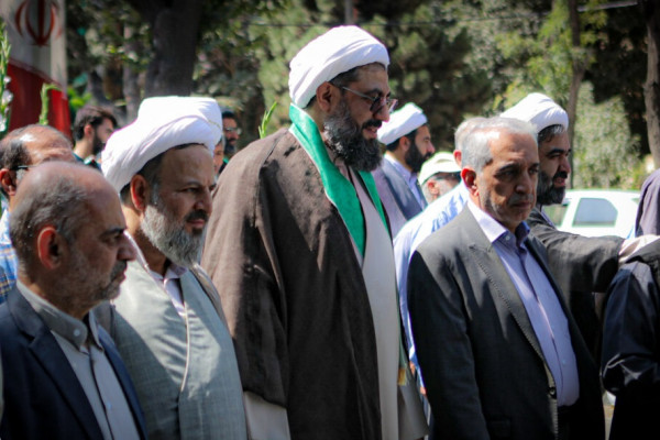 شادپیمایی بزرگ خانوادگی امت احمد(ص) در دیار الوند