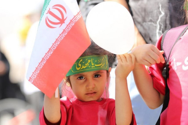 شادپیمایی بزرگ خانوادگی امت احمد(ص) در دیار الوند