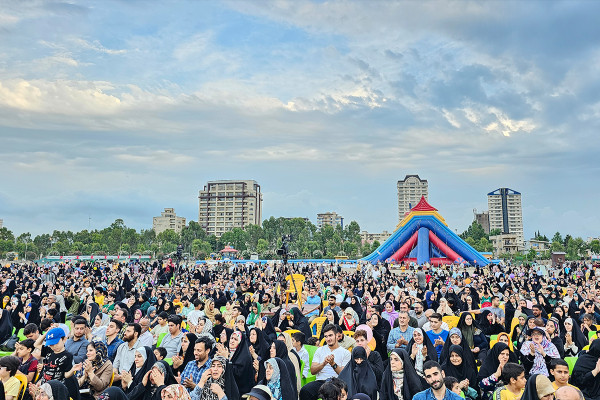 "محفل"؛ ٹیلی وژن سے ایران کے مختلف شہروں تک