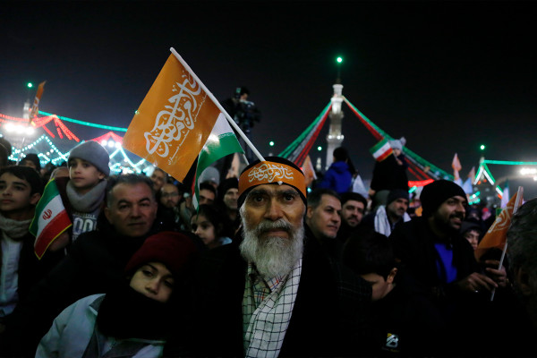 《马赫费尔》：从电视走向伊朗各地