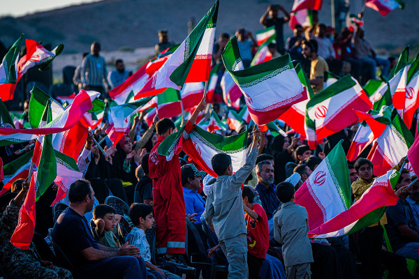 《马赫费尔》：从电视走向伊朗各地