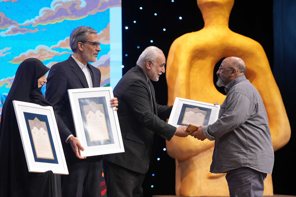 Karen Homayounfar fue elegido como la figura artística del año