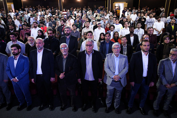 ۱۴-й Международный кинофестиваль «۱۰۰ фильмов» прошёл