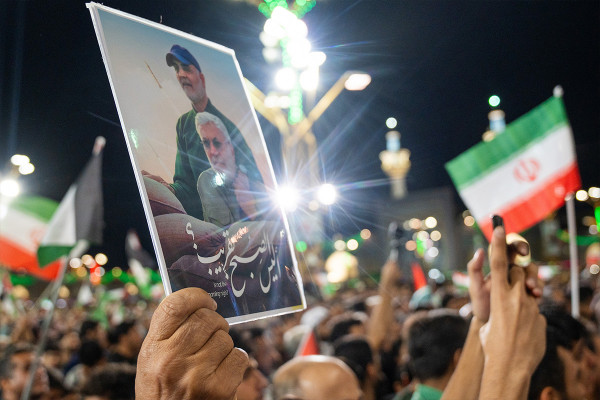 Крупнейшее в мире Корановое собрание в Мешхеде