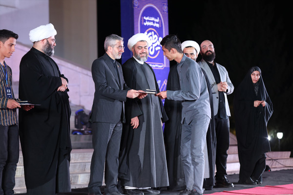 «هيستوري»؛ حملة للقراءة خاصة بالمراهقين