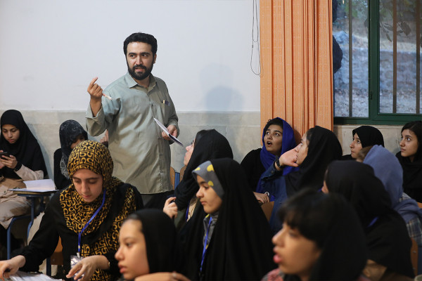 «Истори»: Кампания по чтению для подростков