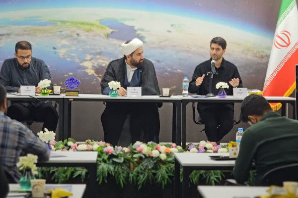 چهارمین نشست نقدانه برگزار شد