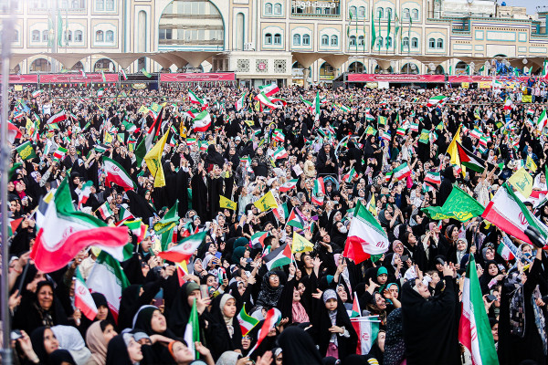 مہم "مثل ستارہ"؛ ایران میں سب سے بڑی بچیوں کی تقریب