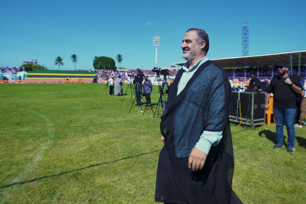 תוכנית הטלוויזיה "מחפל": חגיגות קוראן באיראן ובעולם