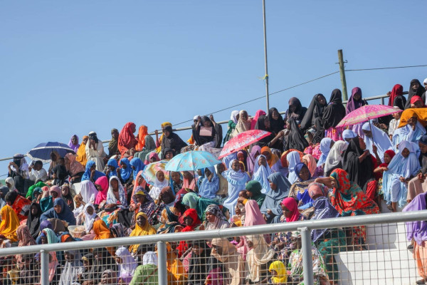 电视节目《Mahfel》：伊朗及世界各地的古兰经庆典