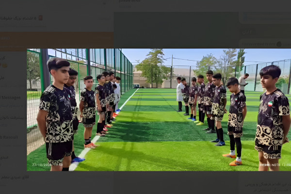 افتتاح زمین چمن مصنوعی فوتسال در شریف‌آباد