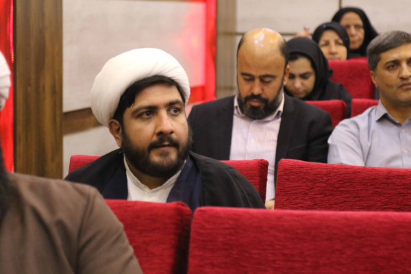 برگزاری کلاس آموزشی تدبر در قرآن کریم در شهرستان ایلام