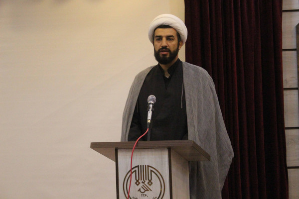 برگزاری کلاس آموزشی تدبر در قرآن کریم در شهرستان ایلام