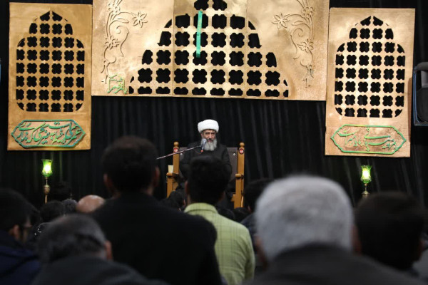 برپایی محافل عزای فاطمی در شهرکرد با عطر شهدای گمنام