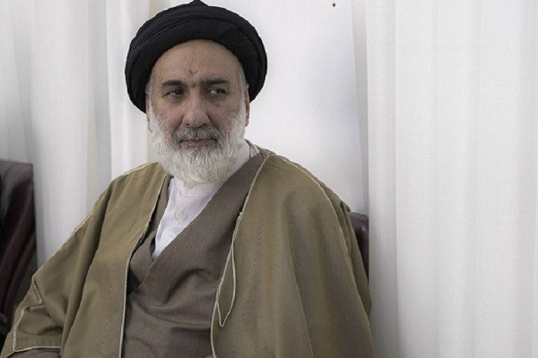 بزرگداشت حضرت زهرا (س) نشانه تقوای قلوب مؤمنان است