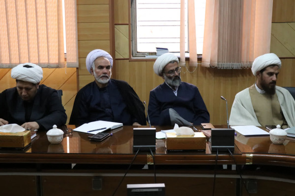 نشست تخصصی «عملیات زندگی با آیه‌ها» استان همدان 1404