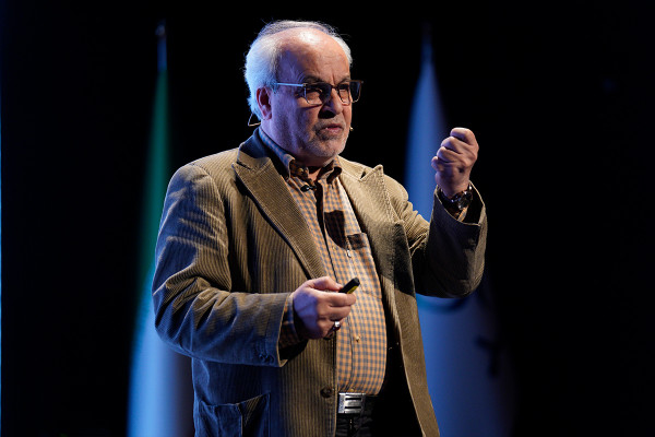 آیین رونمایی از «کتاب نوجوان ایرانی»