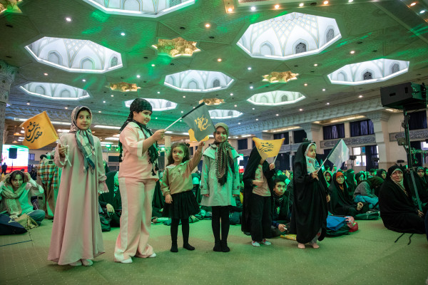 جشن بزرگ خانوادگی «به عشق مهدی»