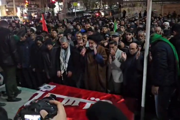 هفتمین شب قیام مردم شهرکرد و بدرقه سربازان وطن