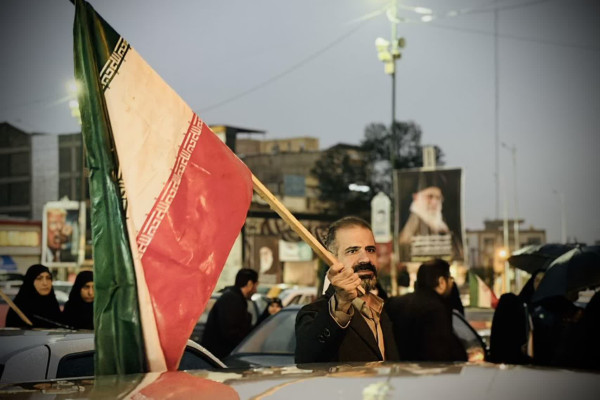 حضور پرشور مردم غیور و انقلابی در میدان آزادی شهر سنندج
