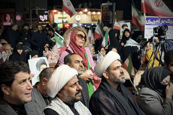 سنندج میزبان اجتماع میثاق با امام شهید امت و بیعت با رهبر منتخب خبرگان ملت