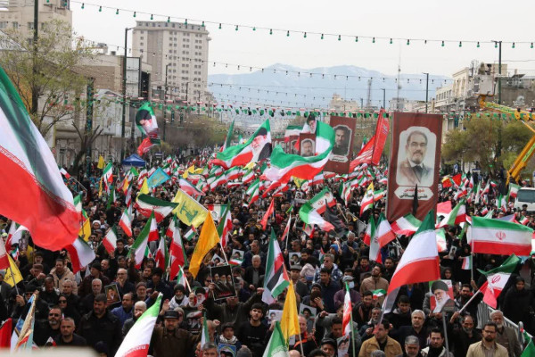 خروش عاشقان قدس در میدان 15 خرداد