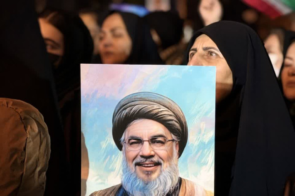 تجمع مردمی میدان‌داران سنندج در حمایت از ایران اسلامی