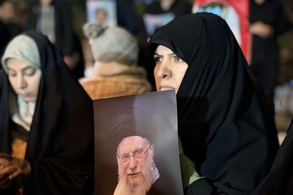 تجمع مردمی میدان‌داران سنندج در حمایت از ایران اسلامی