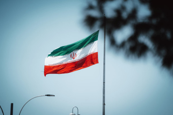 ▪️بکشید مارا ملت ما بیدار تر میشود...