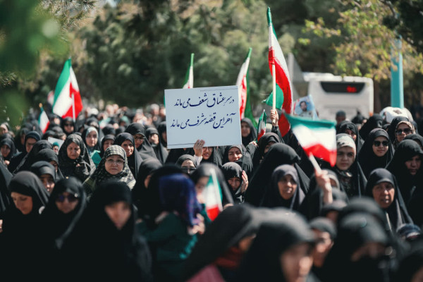 ▪️بکشید مارا ملت ما بیدار تر میشود...